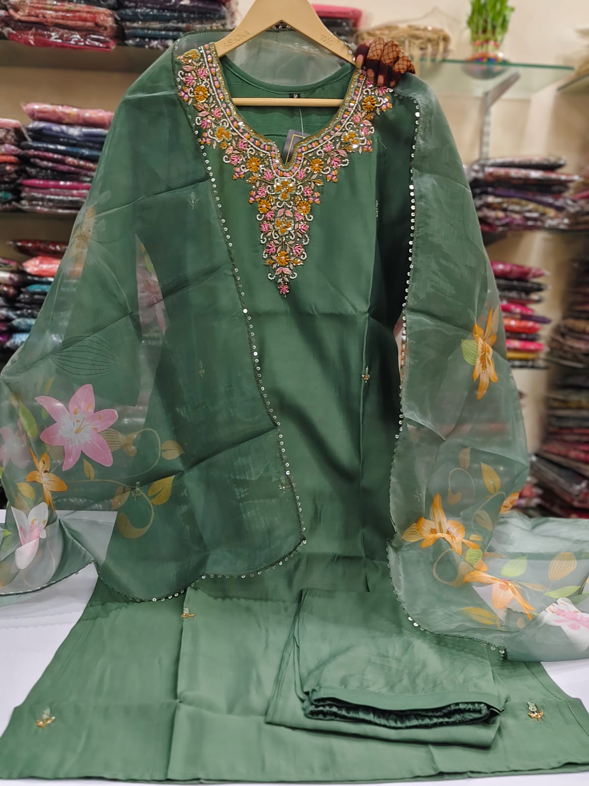 Green three piece set (A301)