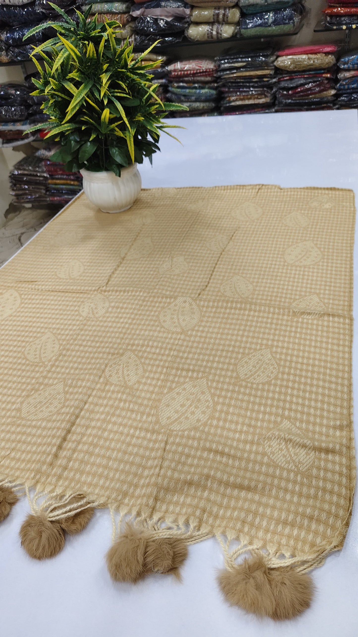 Imported warm winter stoles (Z24)