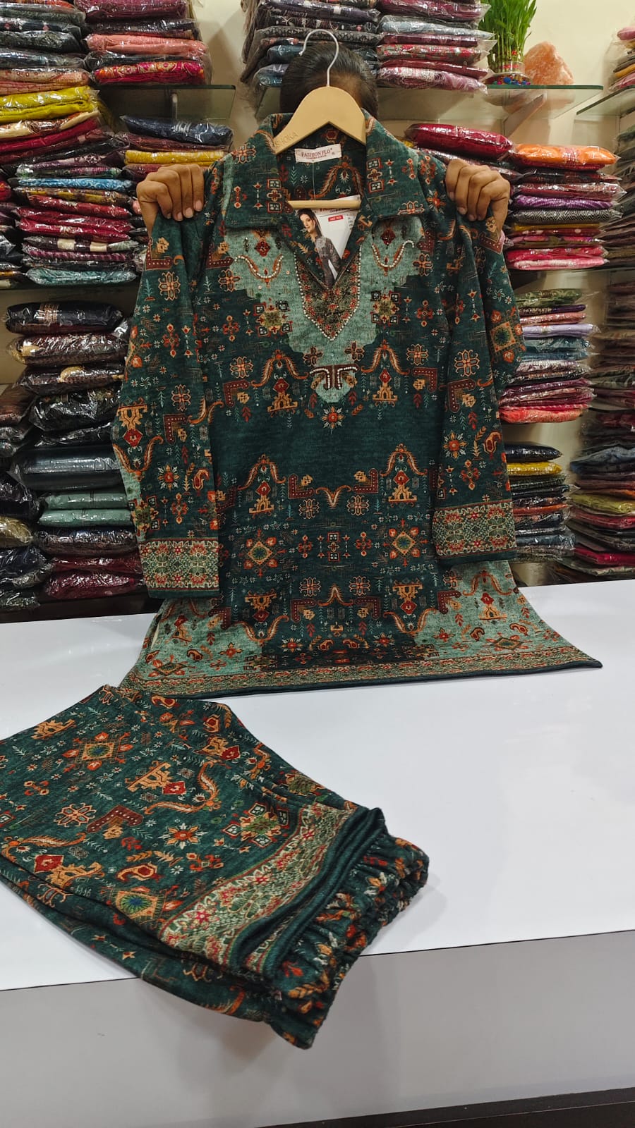 Premium pure warm Karachi digital print cordset(Z11)