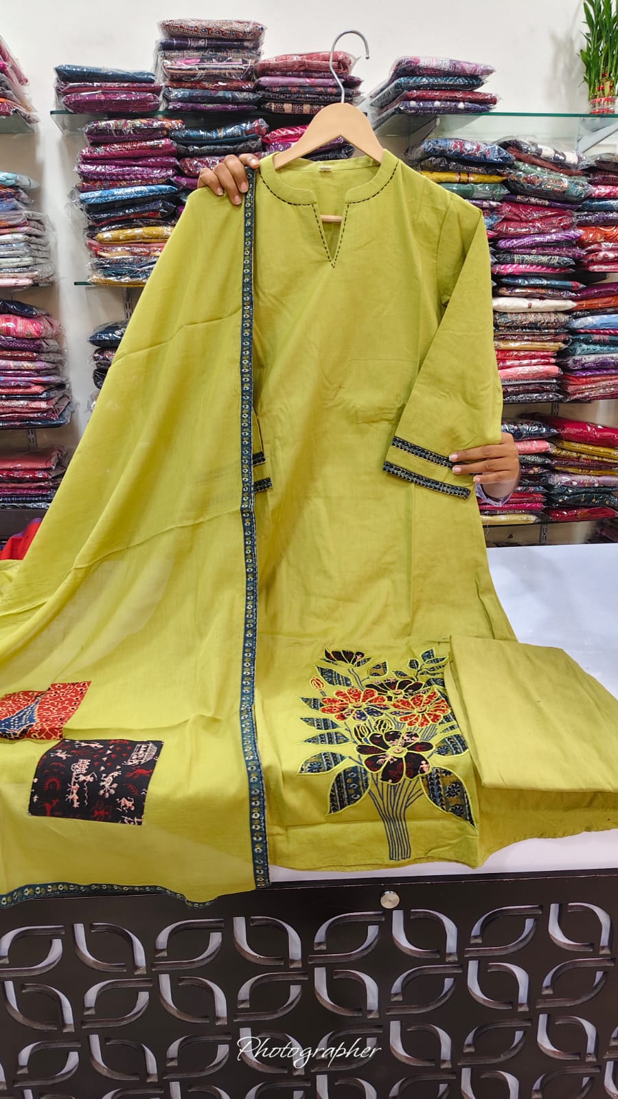 Pure cotton with applique work three piece set (B137)