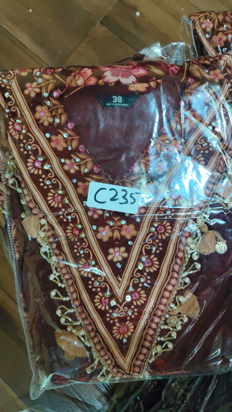 Natural crape with mul lining beautiful three piece set (C235)