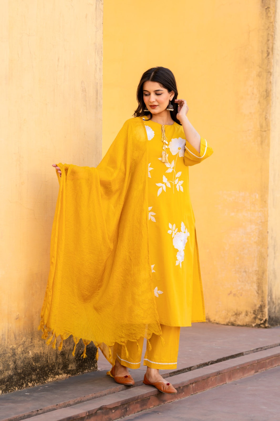 Mango dolly pure cotton fully thread work with kota dupatta three piece set (P2068)