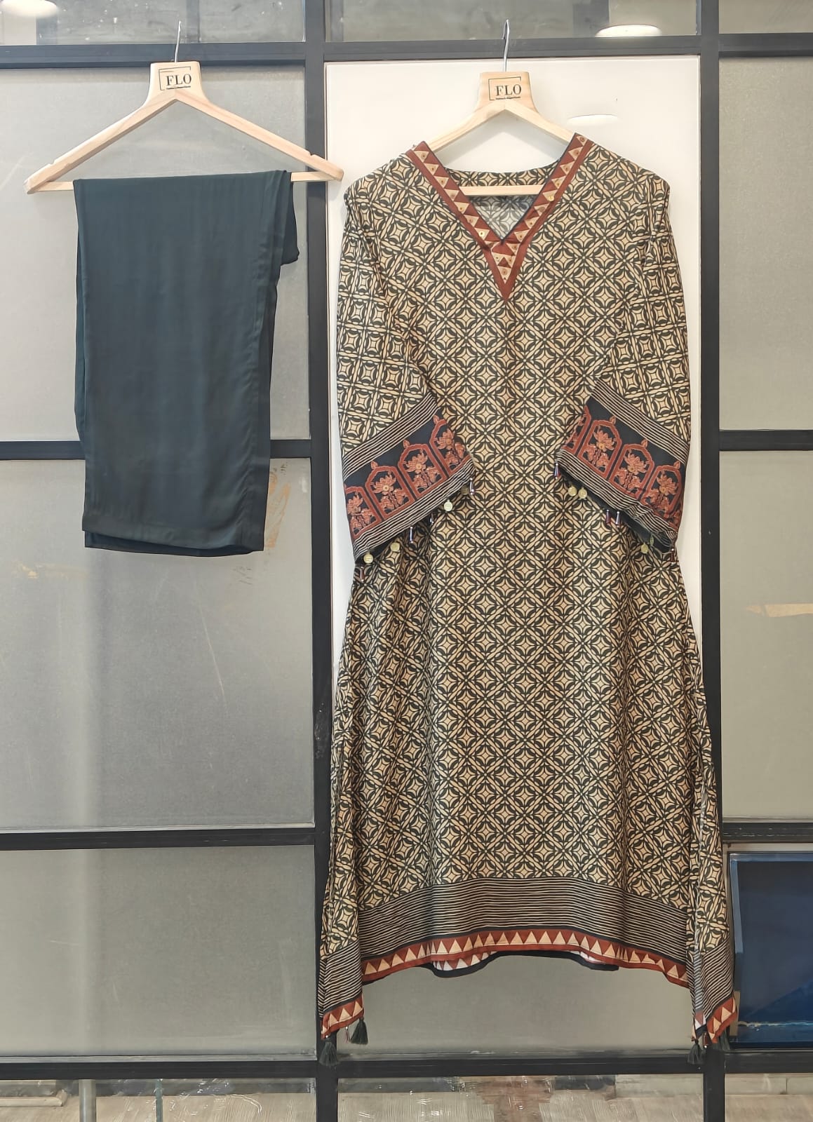 Pure crape smart two piece cordset (B682)