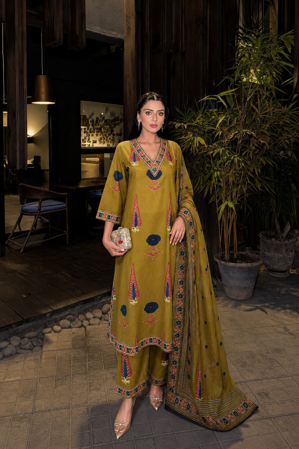 Mugal butta pure cotton three piece set (B1020)