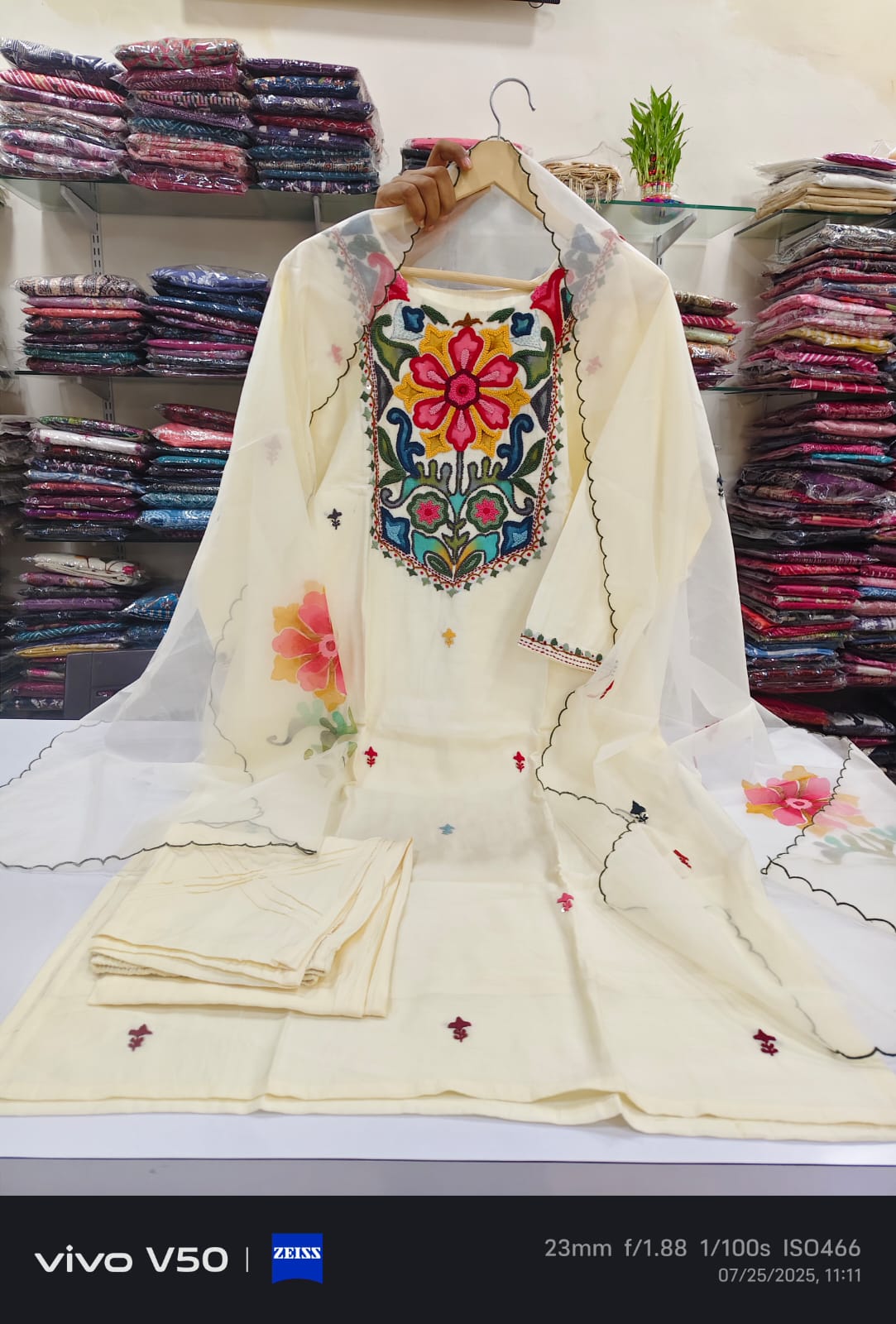 Off white pure mul silk with lining fully thread work three piece set (A483)