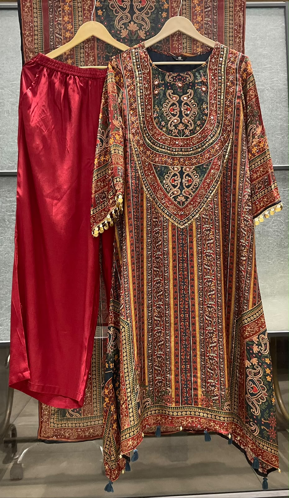 Pure crape with lining three piece set (C741)
