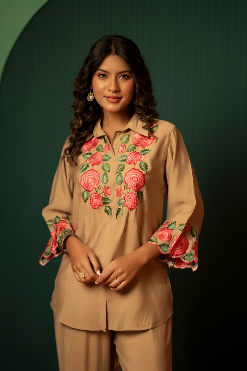 Beidge pure mul silk fully thread work two piece cordset (A956)