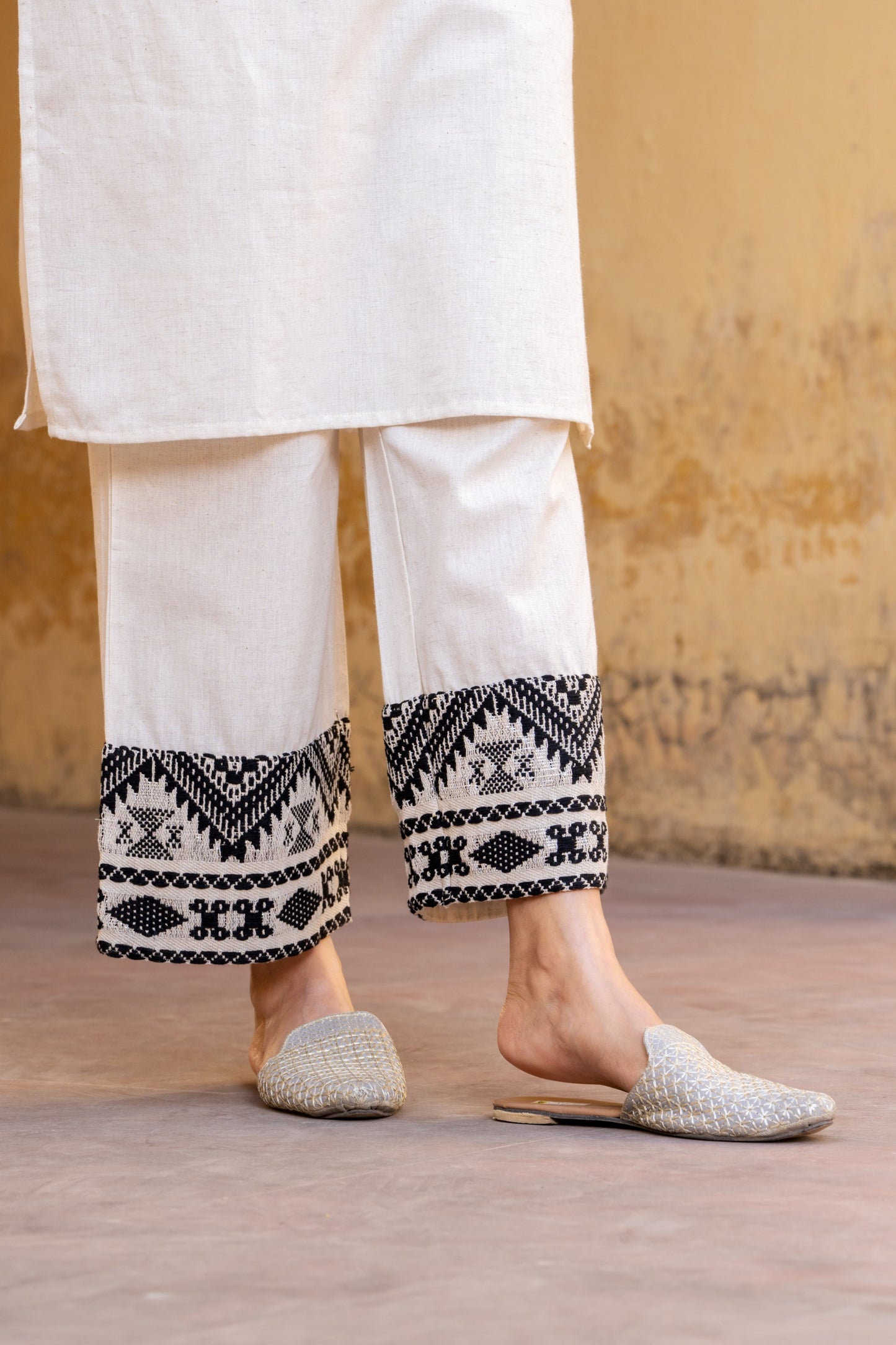 Ivory linen cotton fully thread work designer two piece cordset (P1736)