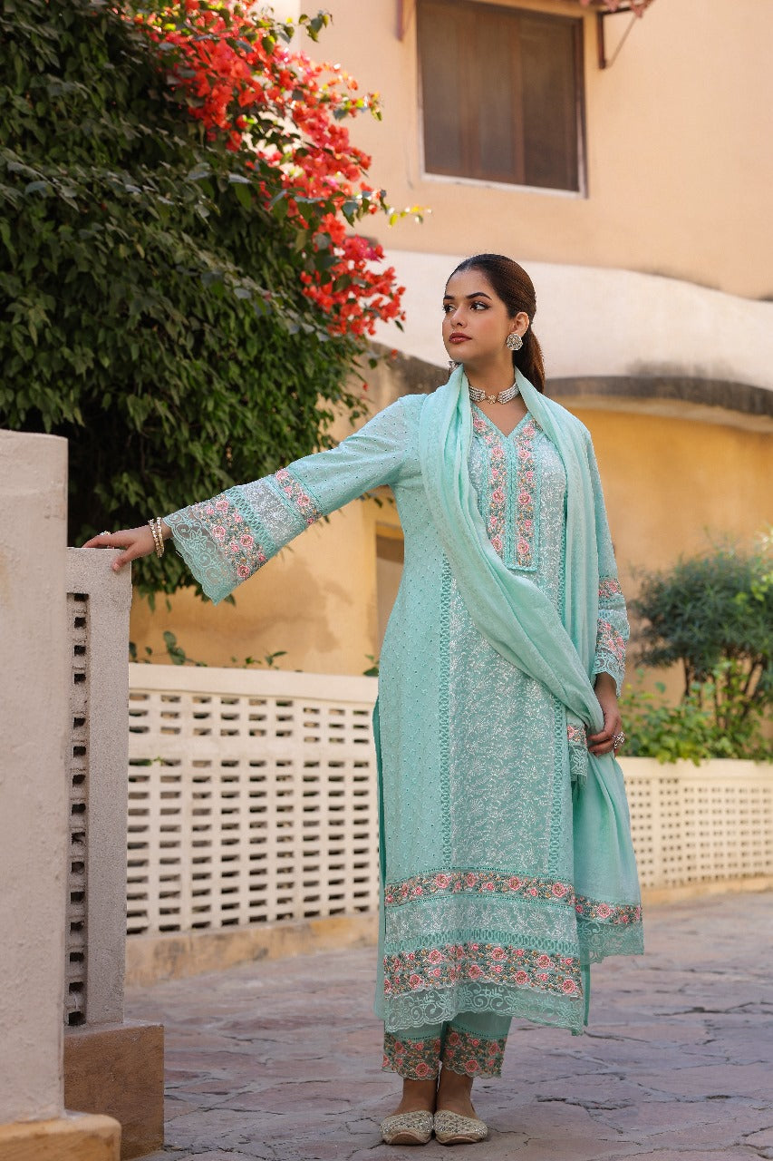 Light sea green pakistani pattern three piece set (P1958)