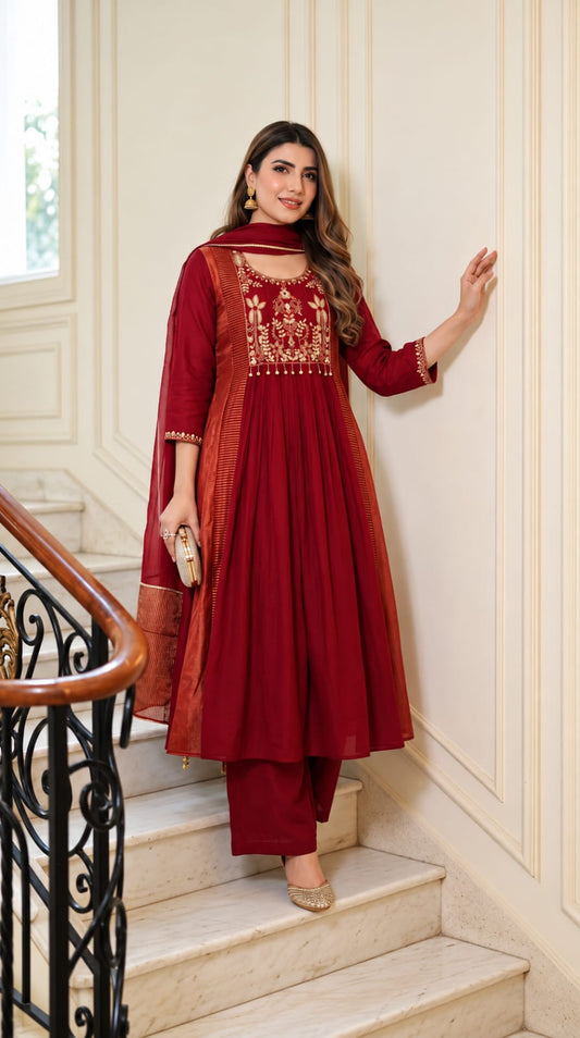 Pure mul chanderi with lining A line pattern three piece set (C771)