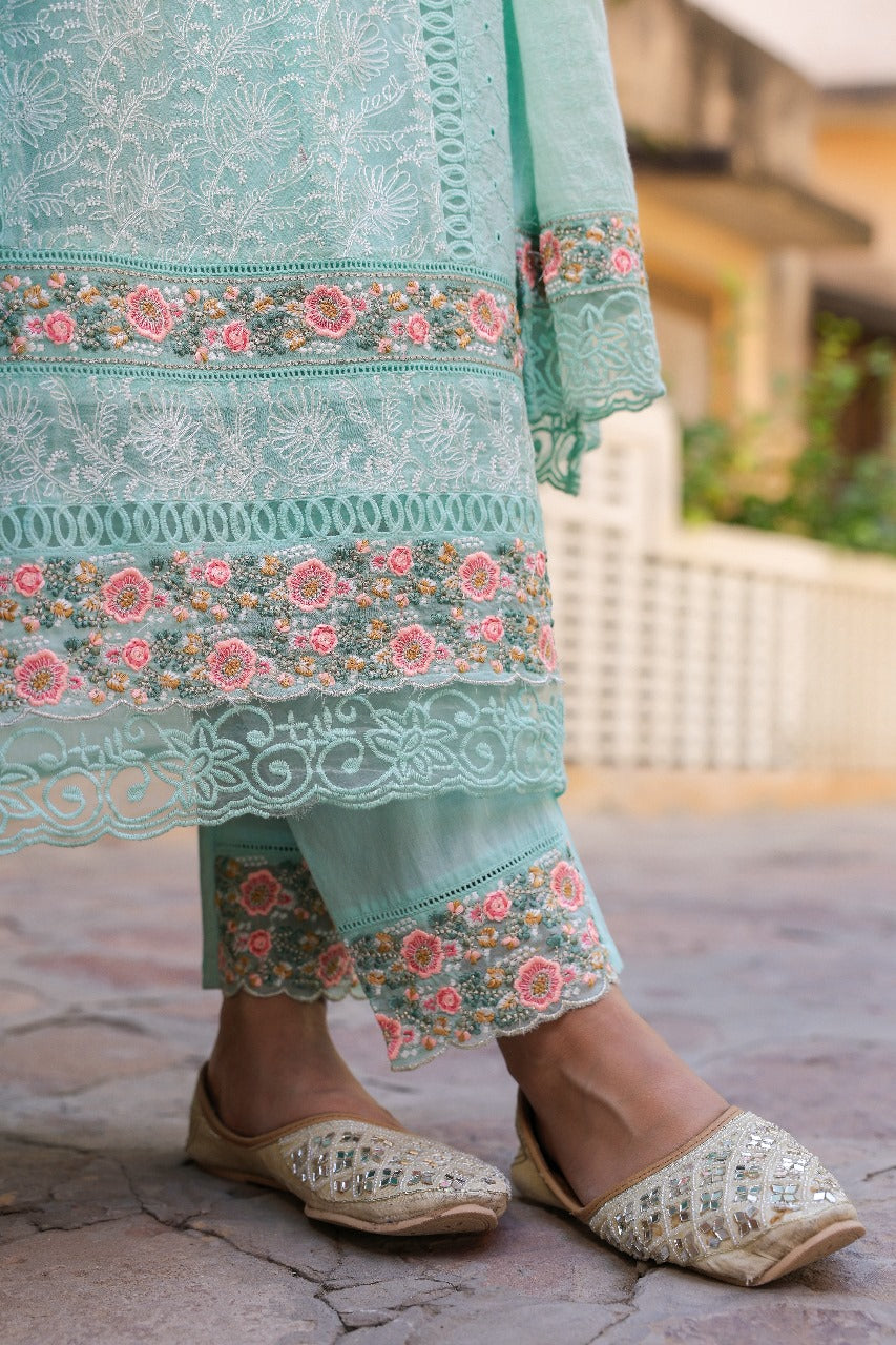 Light sea green pakistani pattern three piece set (P1958)