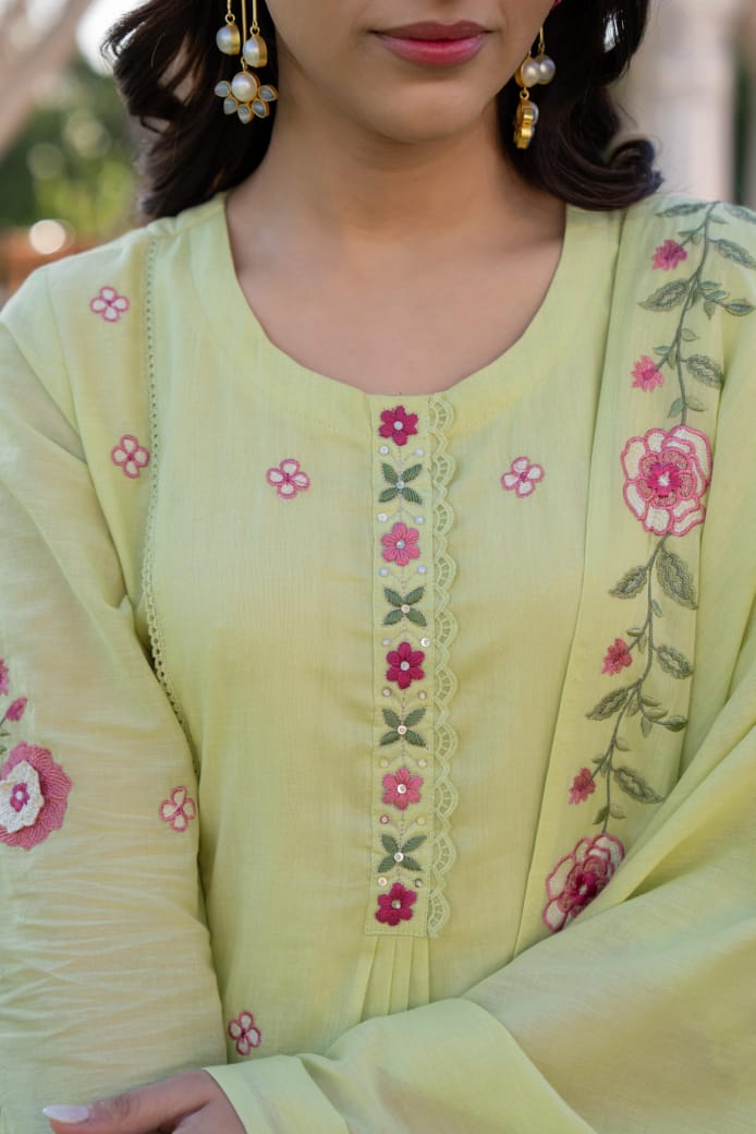 Green cotton with thread embroidery three piece set (P2073)