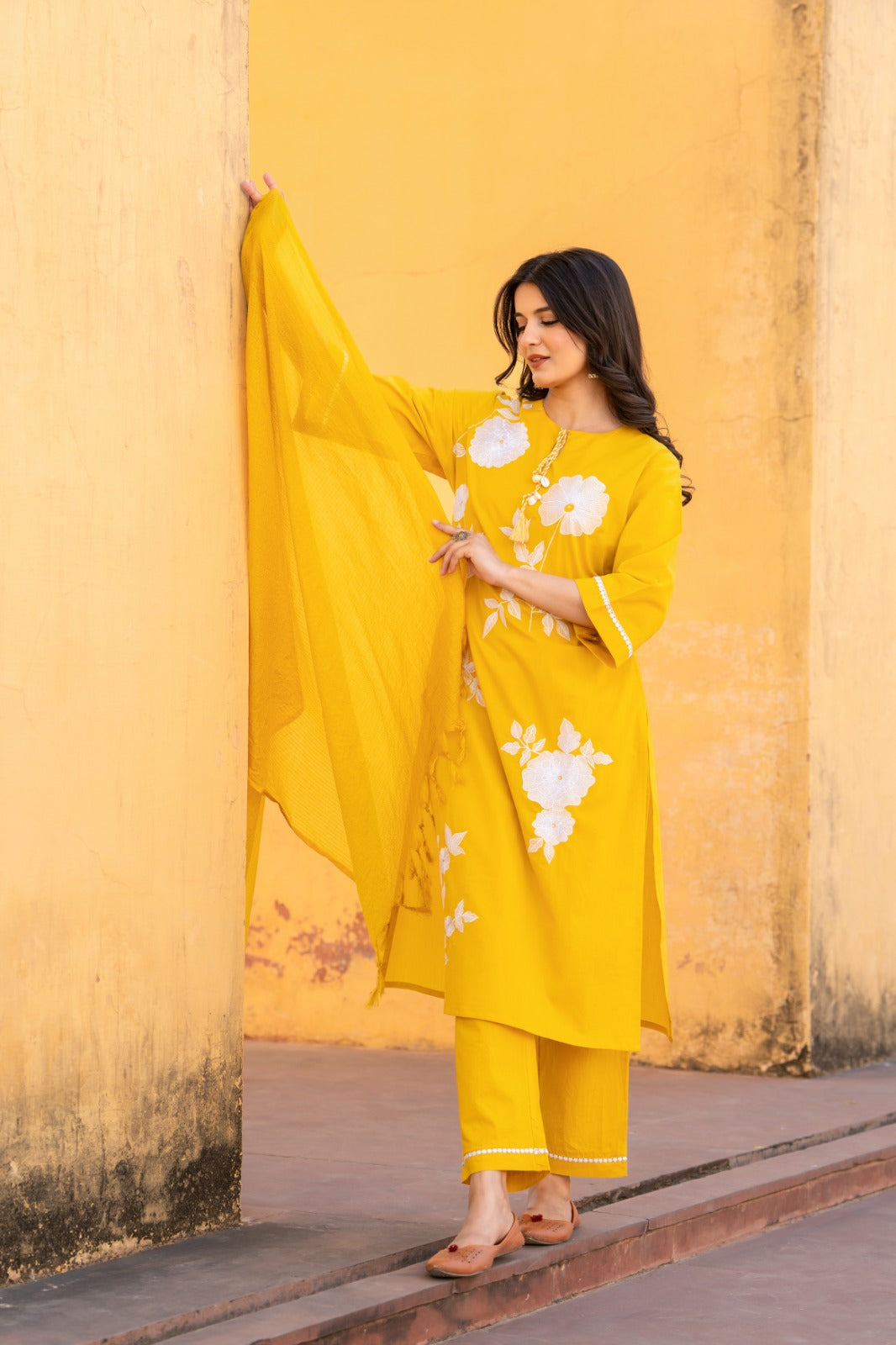 Mango dolly pure cotton fully thread work with kota dupatta three piece set (P2068)