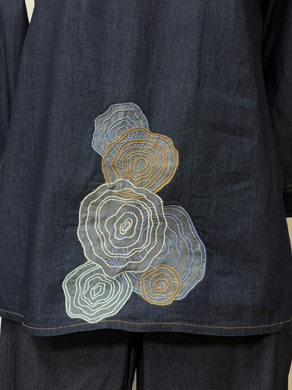 Soft denim with thread applique work smart two piece cordset (A1522)