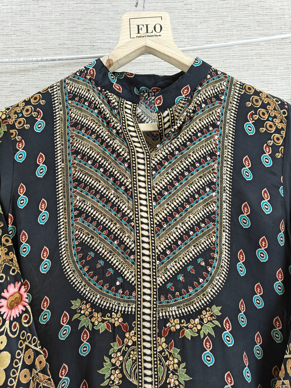 Natural crape smart two piece (C286)