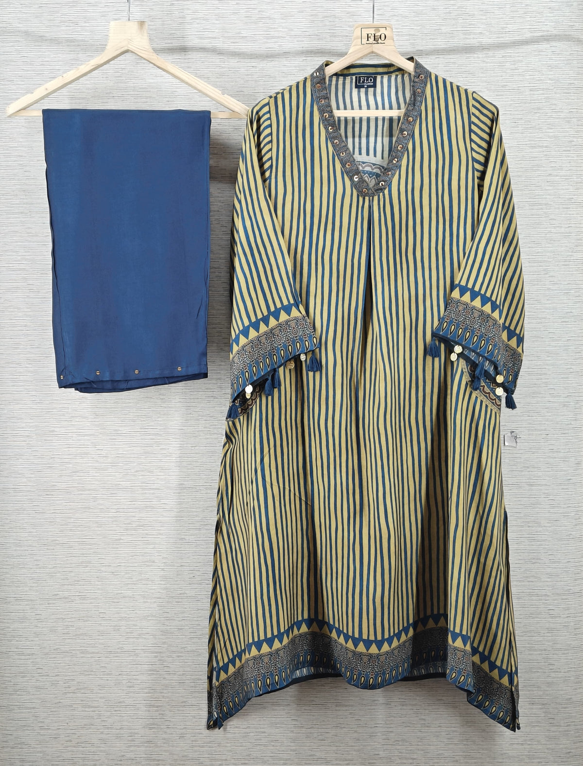 Pure muslin smart two piece cordset (C678)
