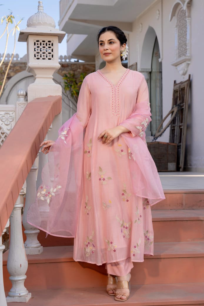 Pink mul chanderi with full thread work three piece set (P2033)