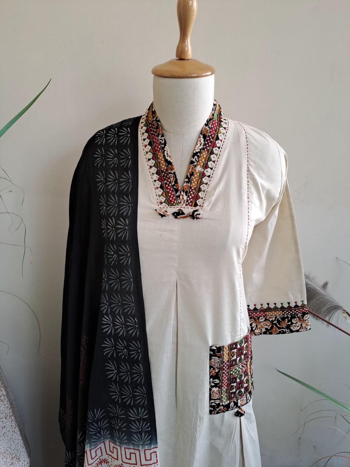 Off white with full thread work three piece set (P1988)