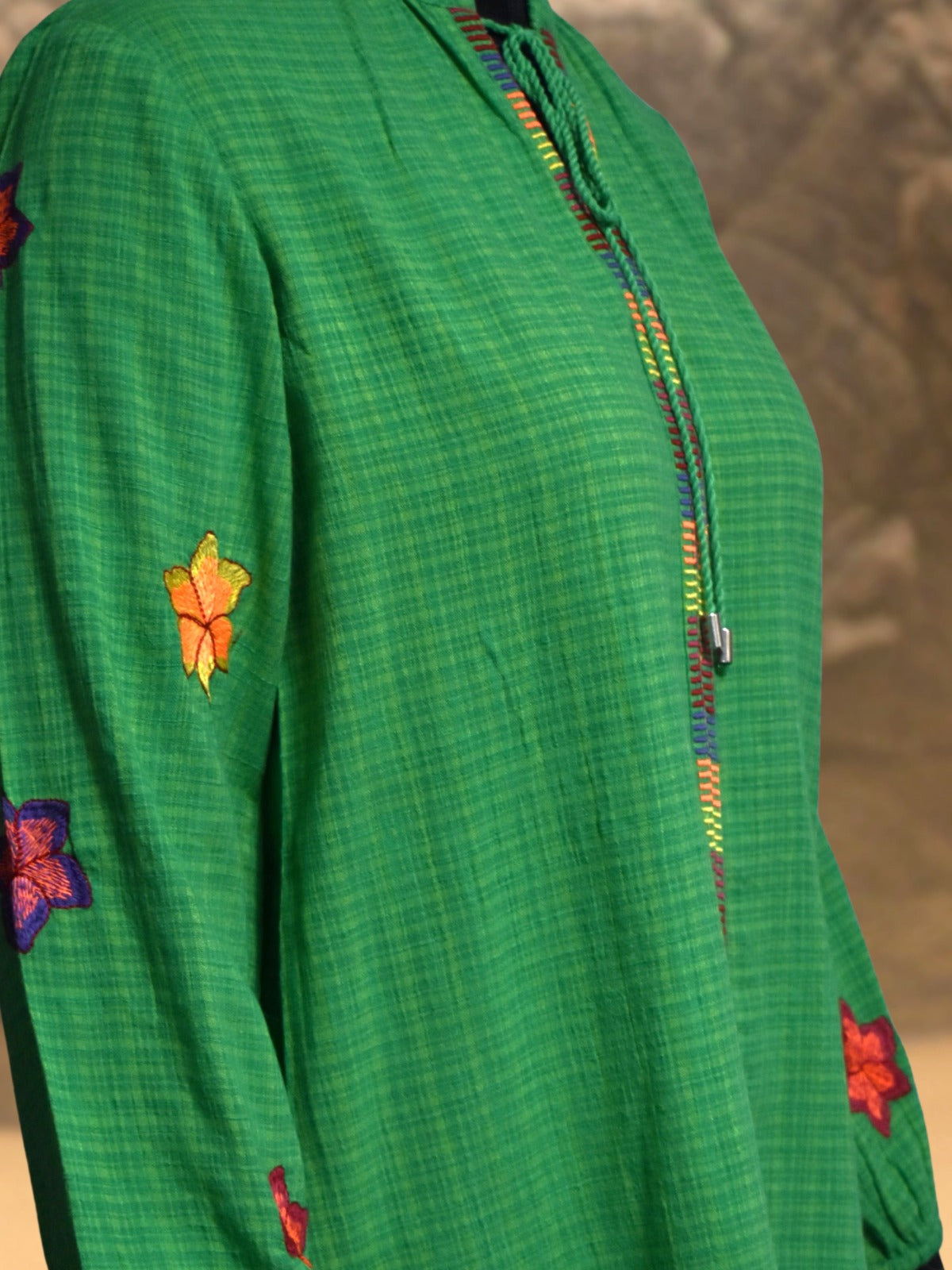 Smart cotton embroidered top (B884)