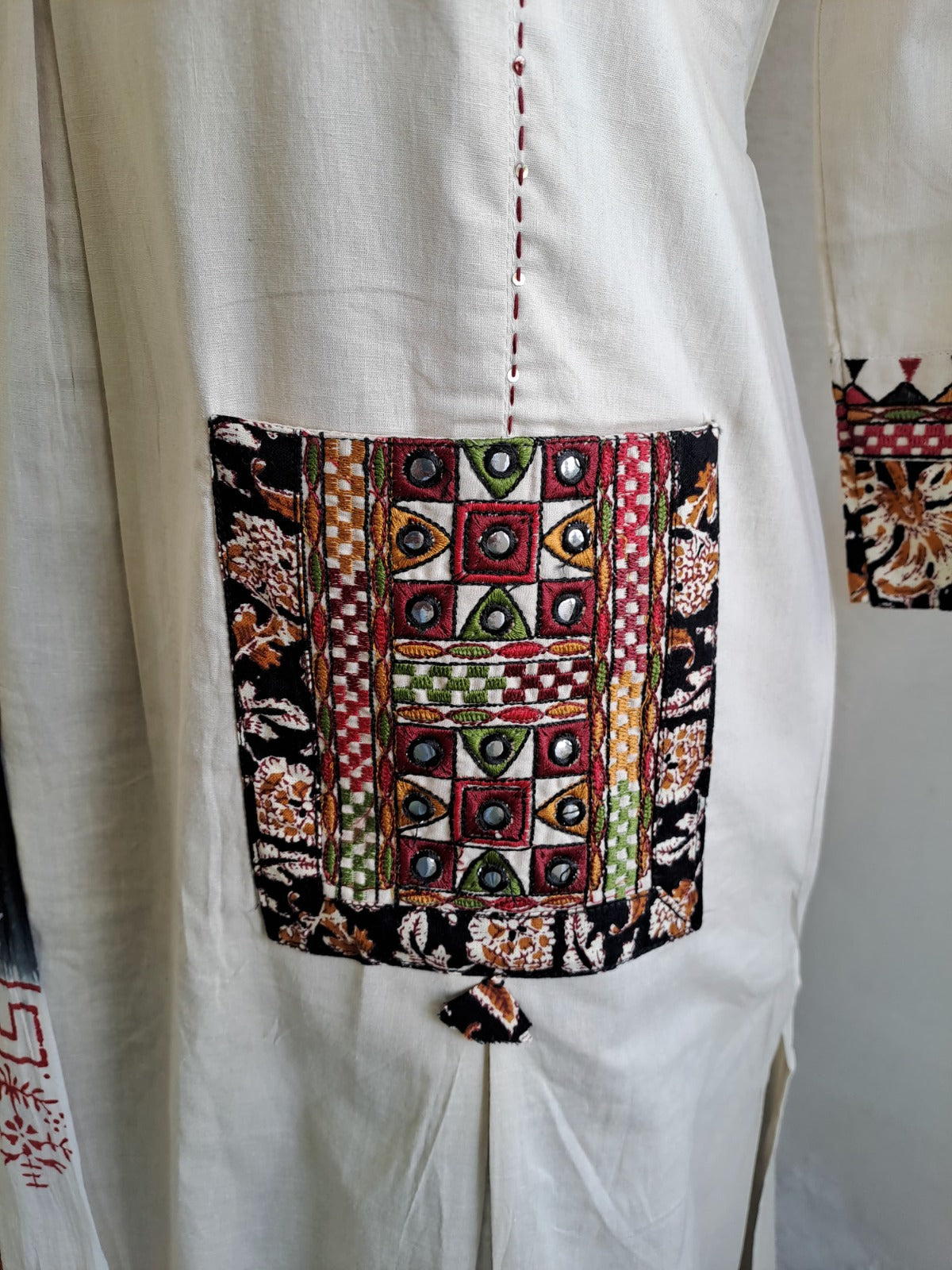 Off white with full thread work three piece set (P1988)