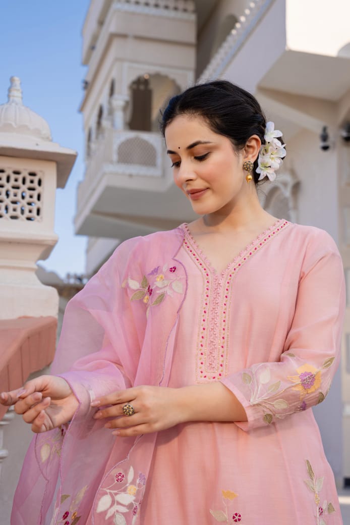 Pink mul chanderi with full thread work three piece set (P2033)