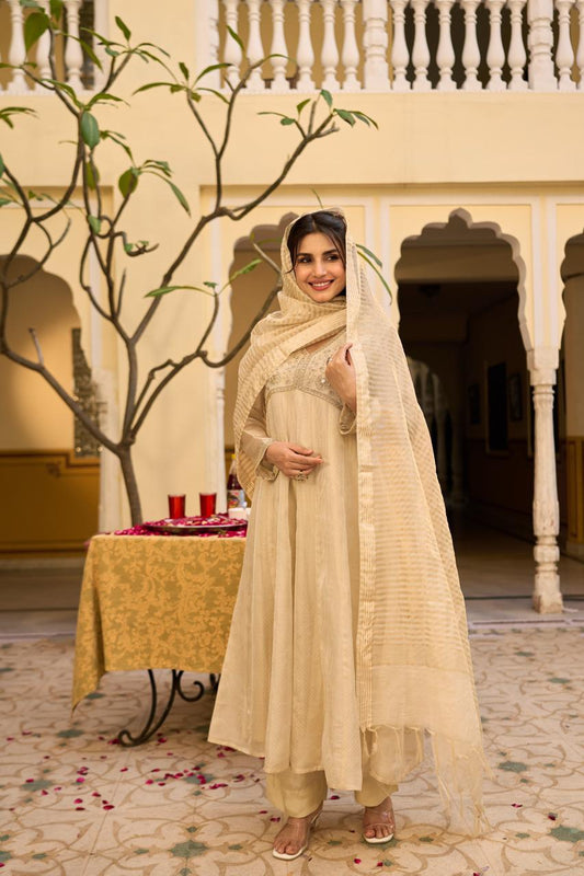 Pure tissue with mul lining A line pattern with hand zardozi work three piece set (B144)