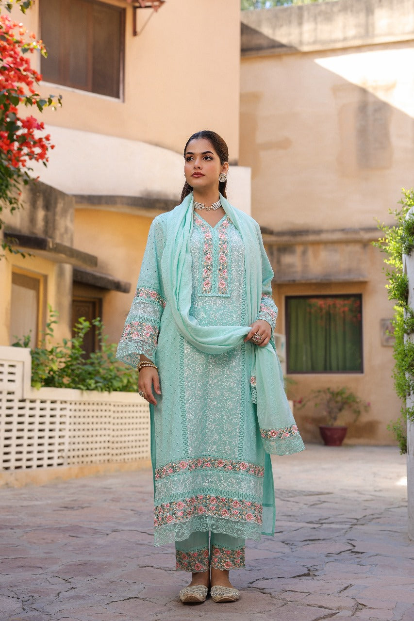 Light sea green pakistani pattern three piece set (P1958)