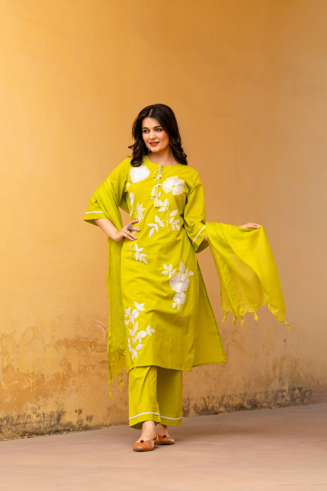 Liril green pure cotton fully thread work with kota dupatta three piece set (P2067)