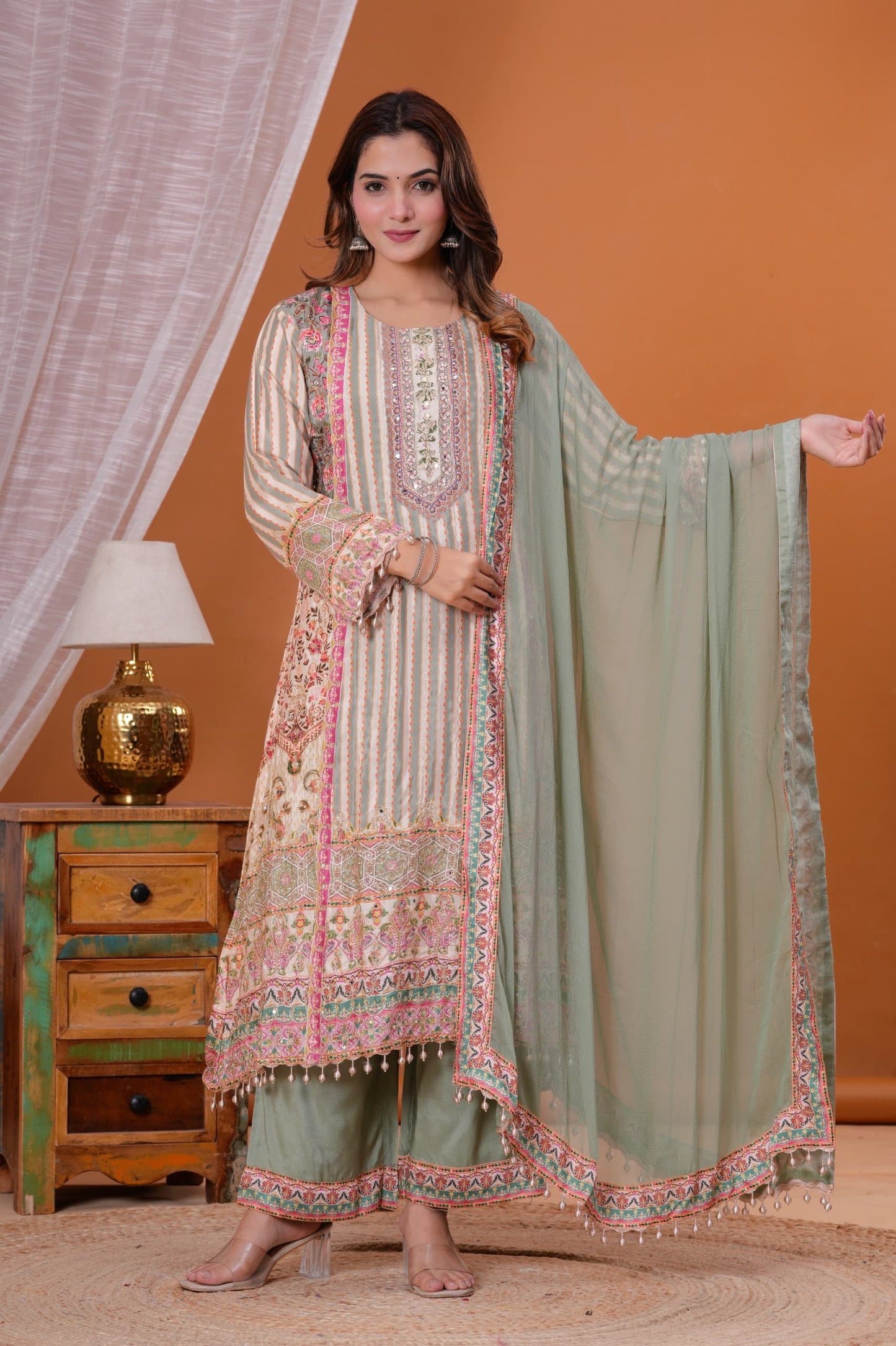 Light green pure mul silk with heavy work three piece set (P1943)