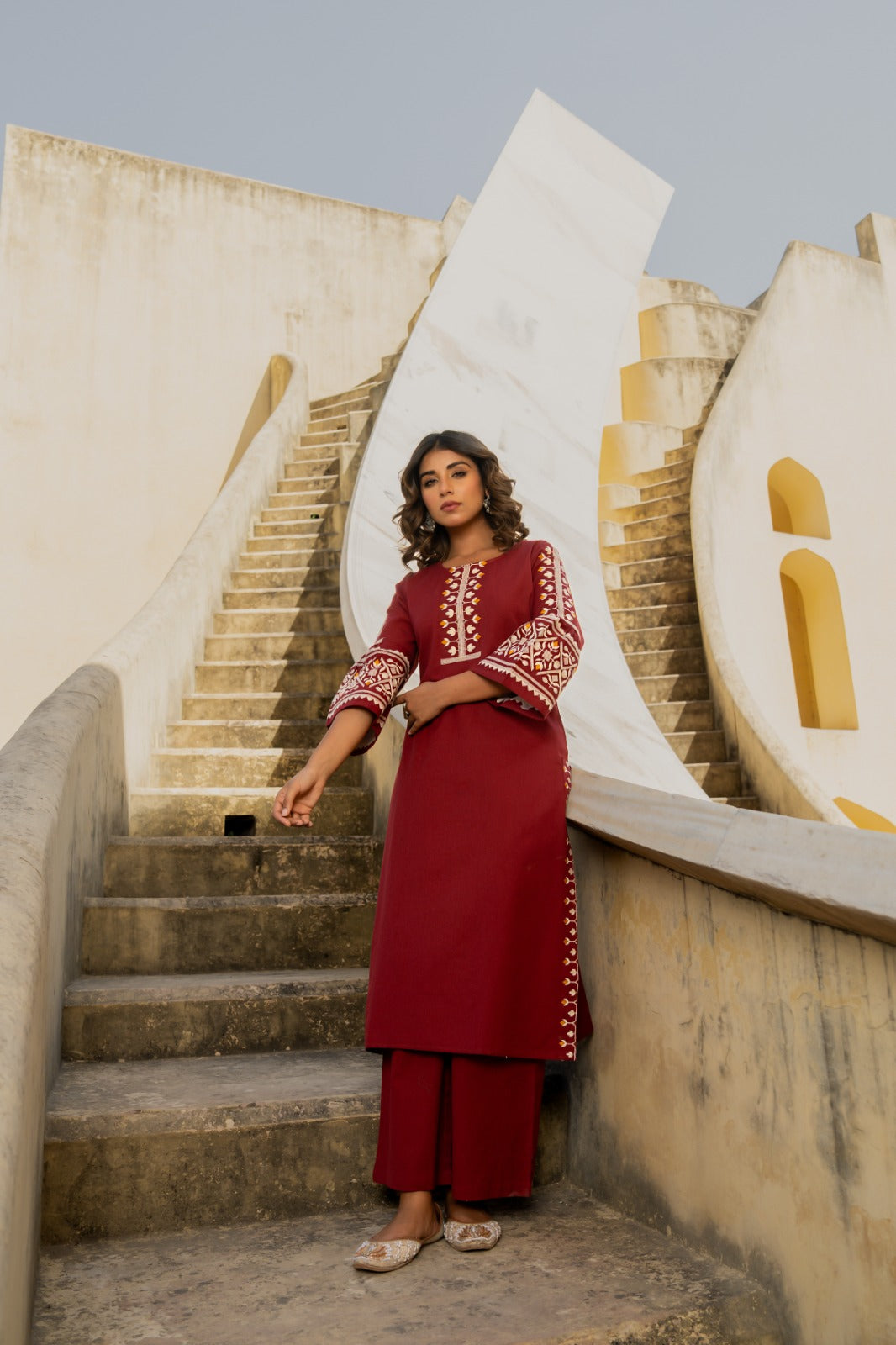 Mahroon handloom cotton with full thread work two piece cordset (P2123)