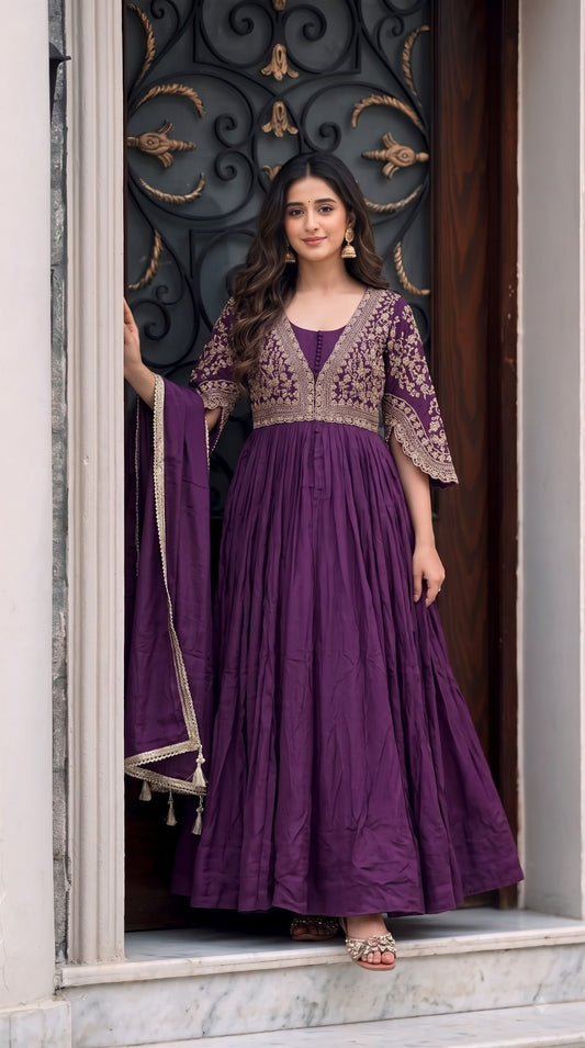 Pure chinnon heavy gown with dupatta two piece set (C820) (length 55 to 56 inch)
