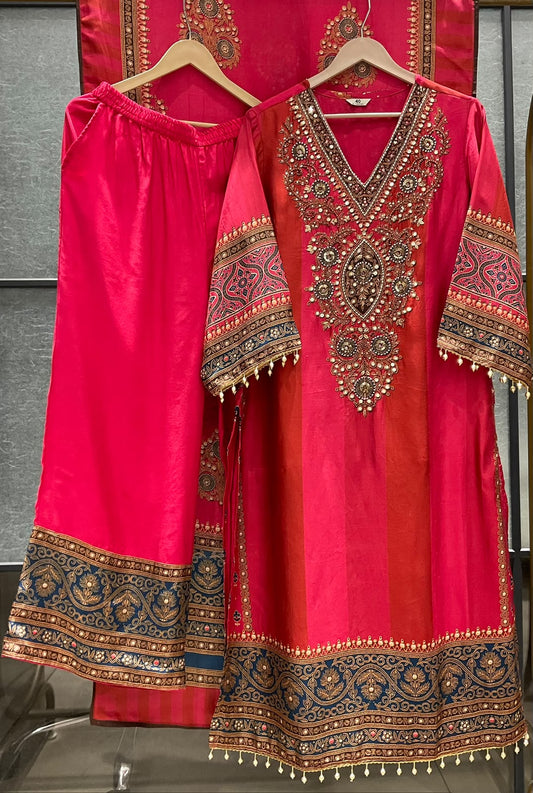 Russian silk with lining straight pattern length 46 inch with wide plazzo three piece set (C823)