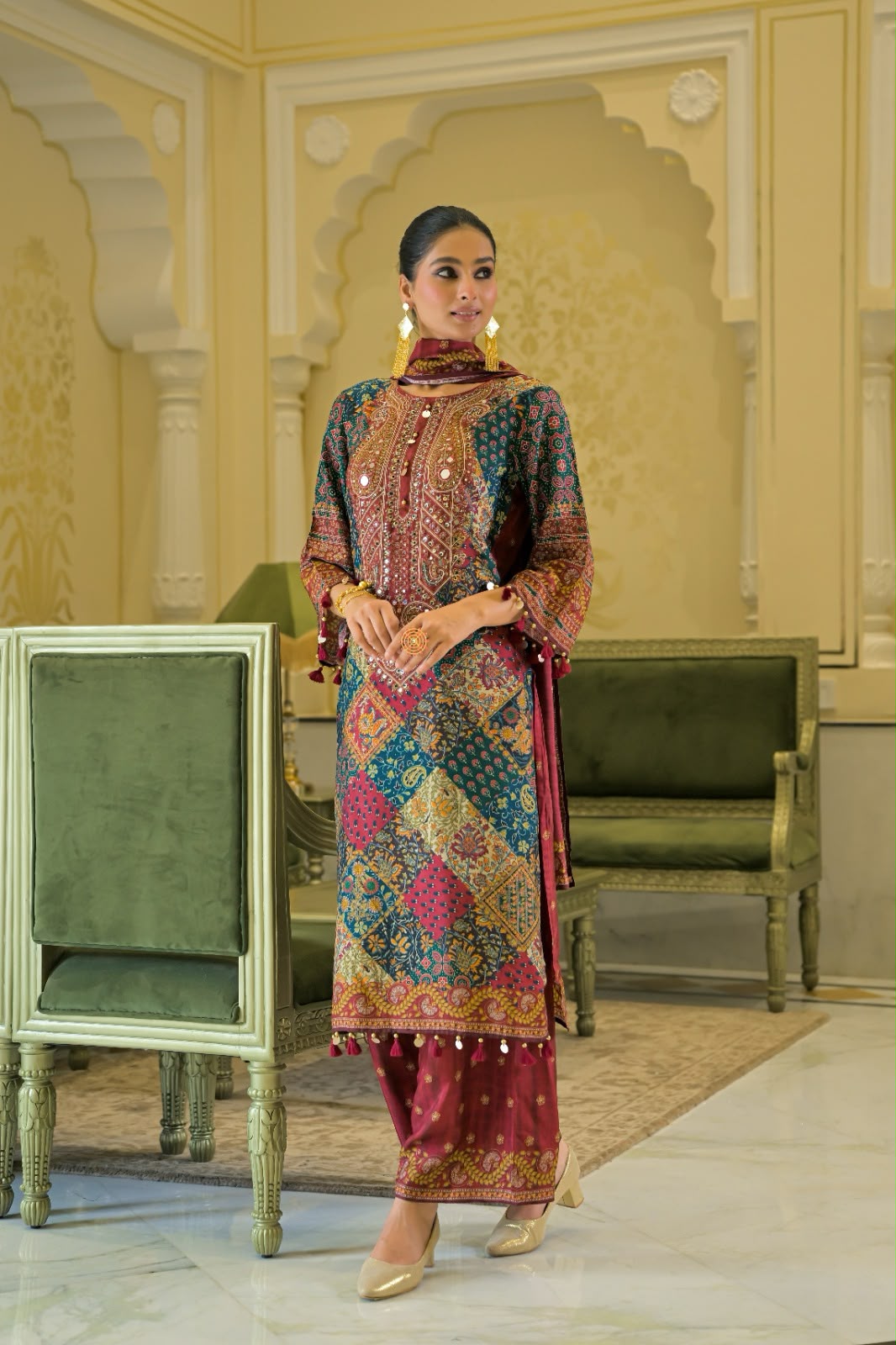Pure crape with mul lining three piece set (C825)