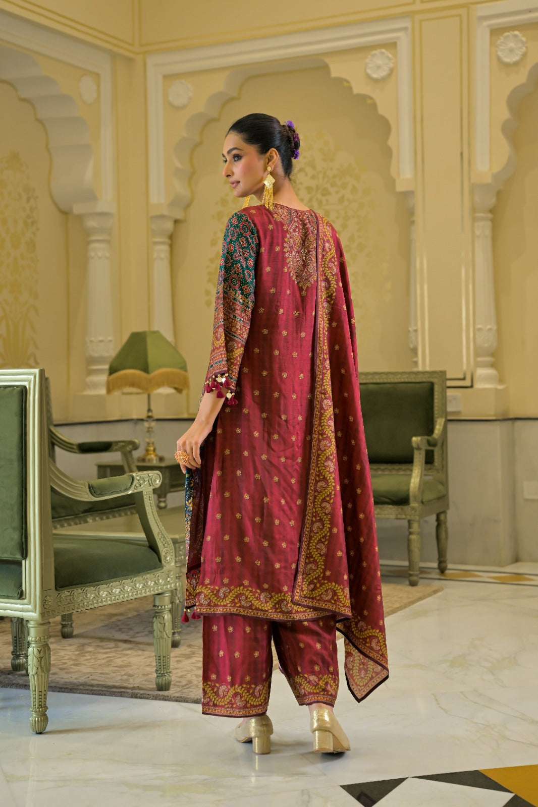 Pure crape with mul lining three piece set (C825)