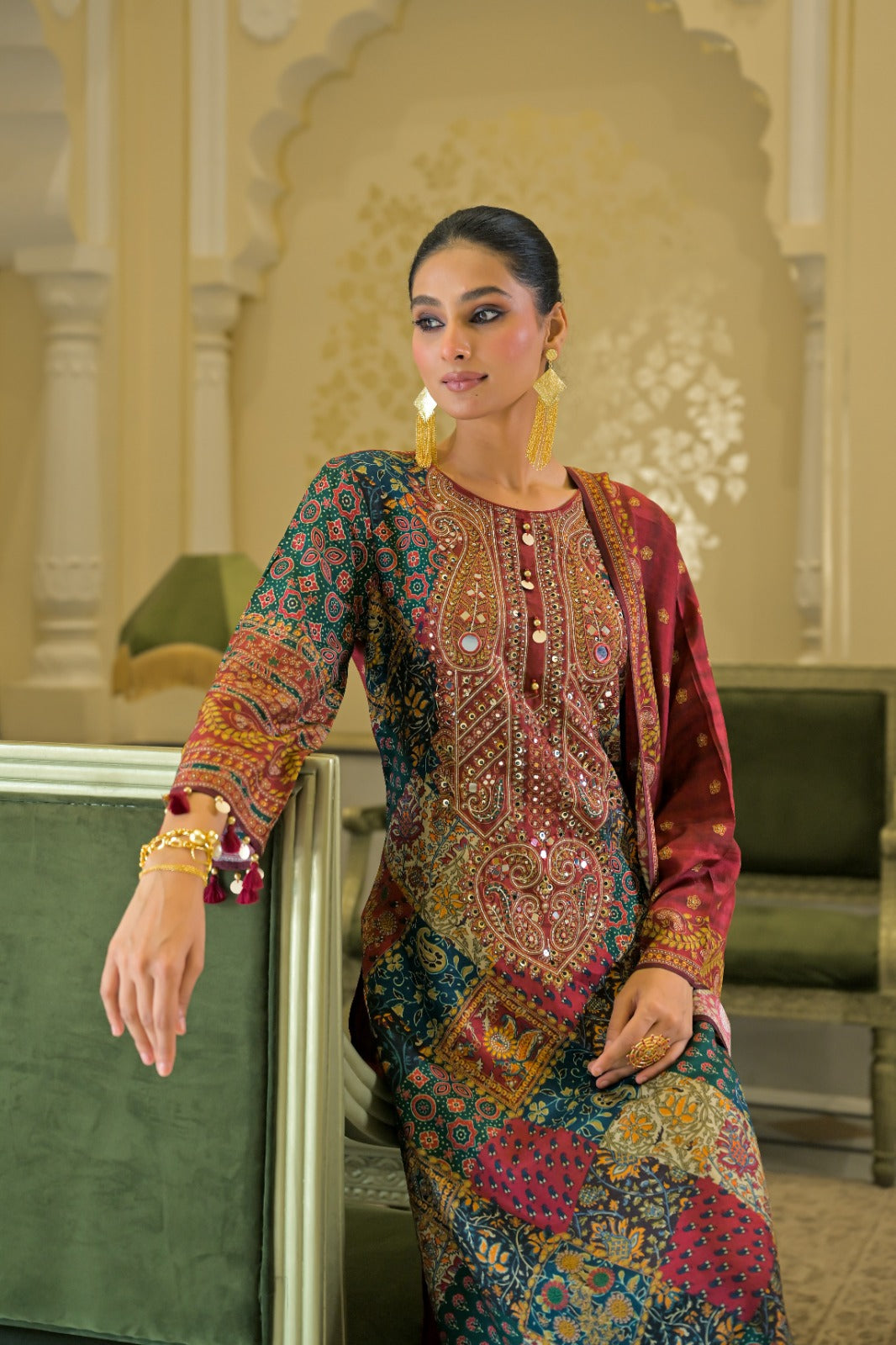 Pure crape with mul lining three piece set (C825)