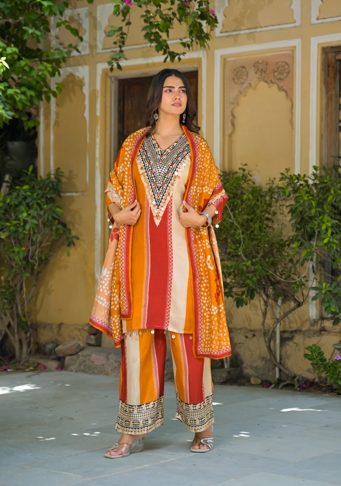 Natural crape smart two piece cordset (C448)