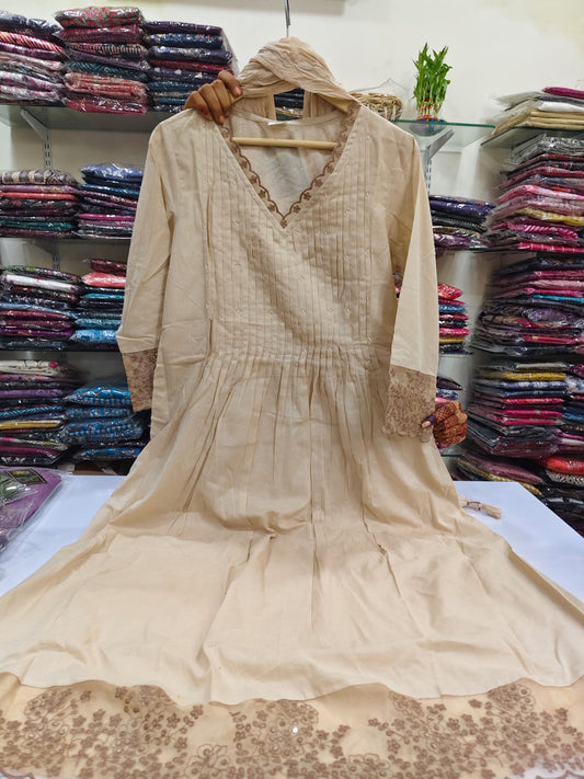 Ivory colour pure cotton three piece set (A475)