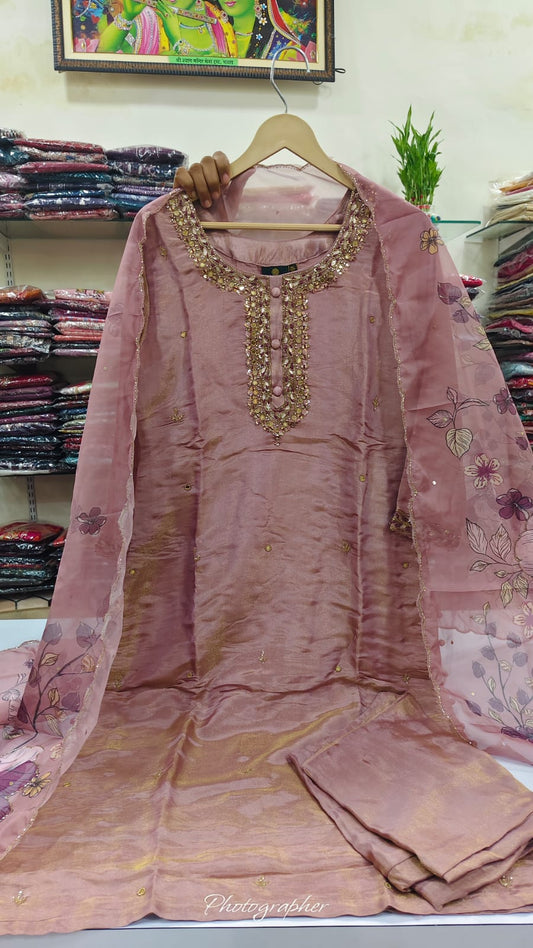 Purple tissue three piece set (A935)