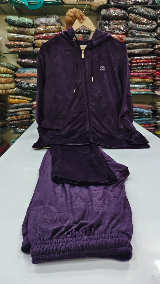 Velvet embossed track suit (T1)