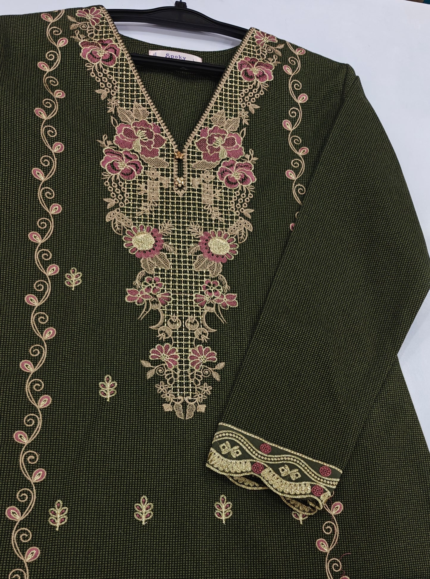 Premium warm knitted embroidered three piece set (B33)