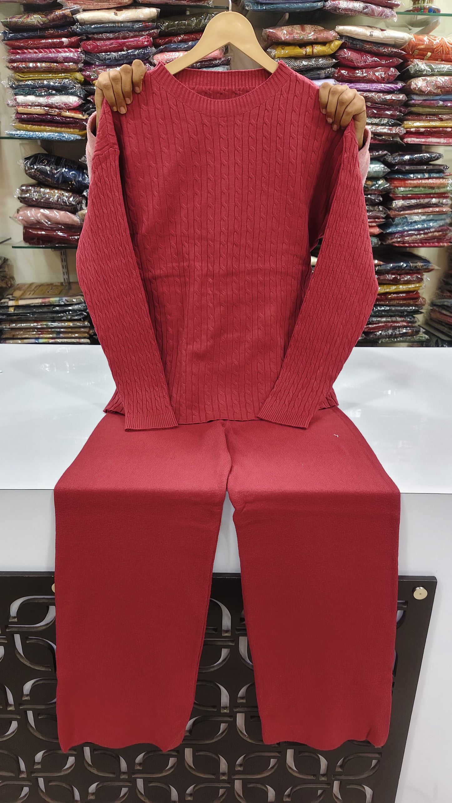 Premium warm knitted cordset (B40)