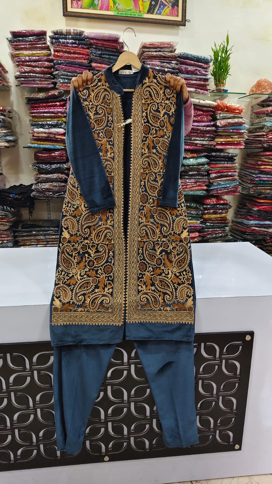 Premium velvet twopiece set with detachable shrug (B42)