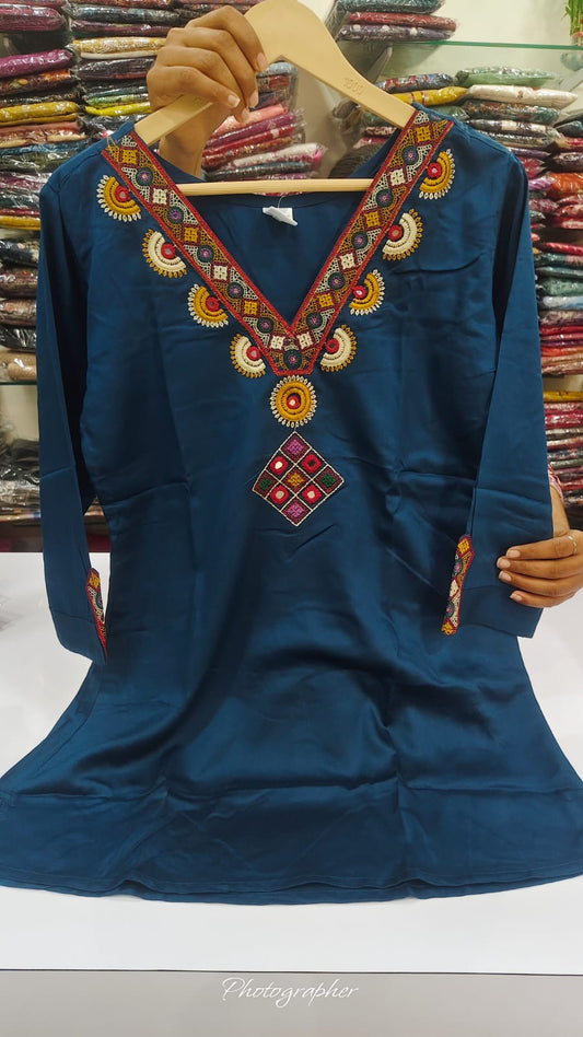 Pure gaji silk only top (A1909)