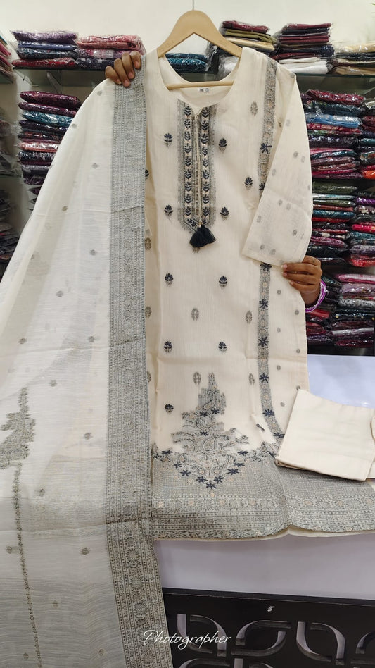 Cotton chsnderi with thread work three piece set (B506)