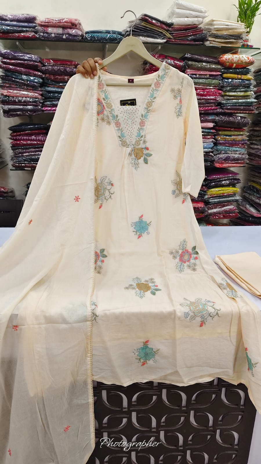 Cotton with lining full thread work three piece set (B684)