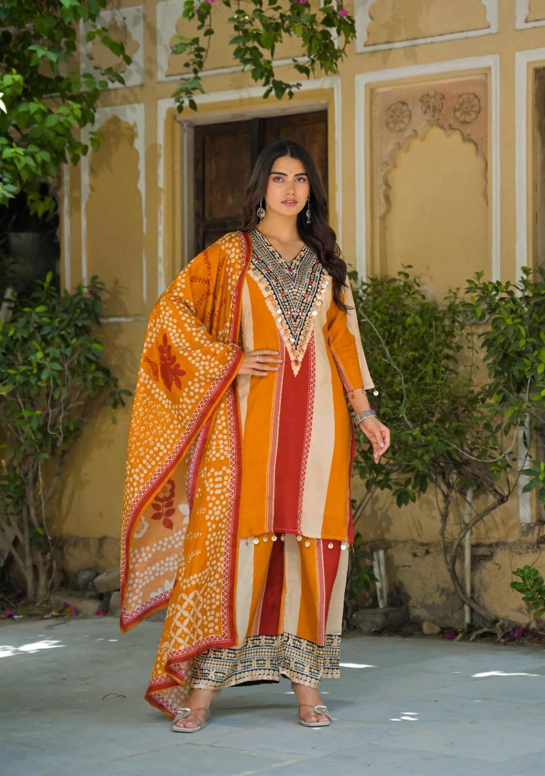 Natural crape smart two piece cordset (C448)