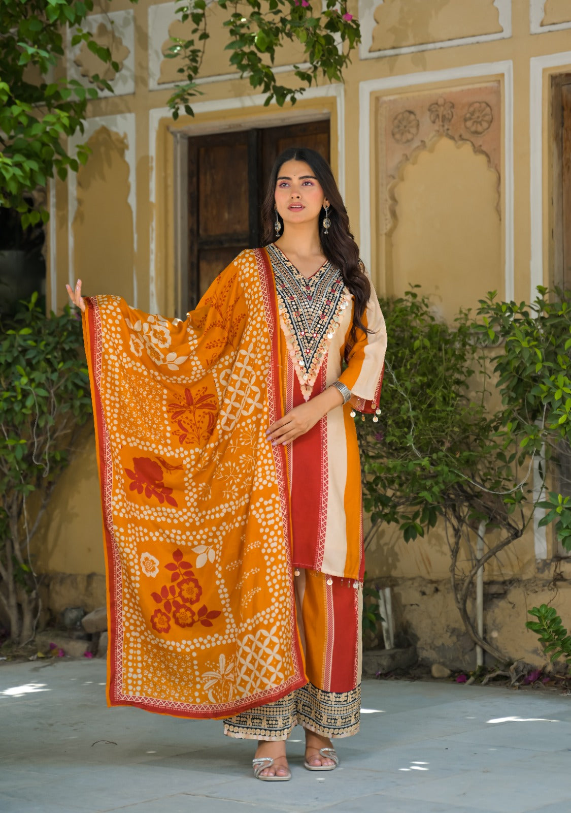 Natural crape smart two piece cordset (C448)