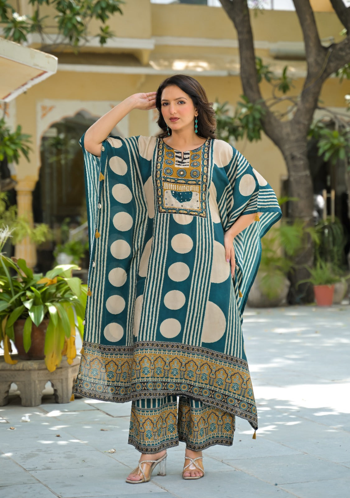 Smart crape two piece kaftan set,(C446)