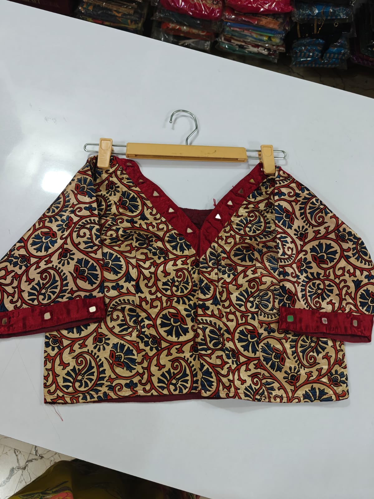 Mashroo silk with lining paded   (F101)
