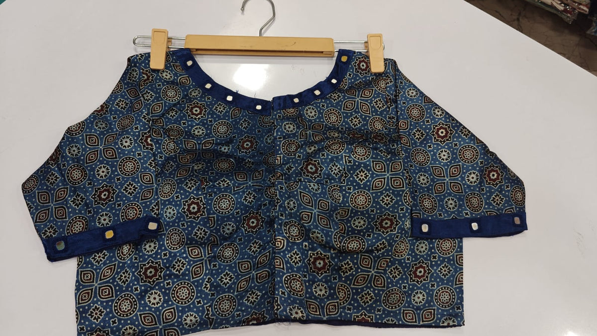 Mashroo silk with lining paded     (F112)